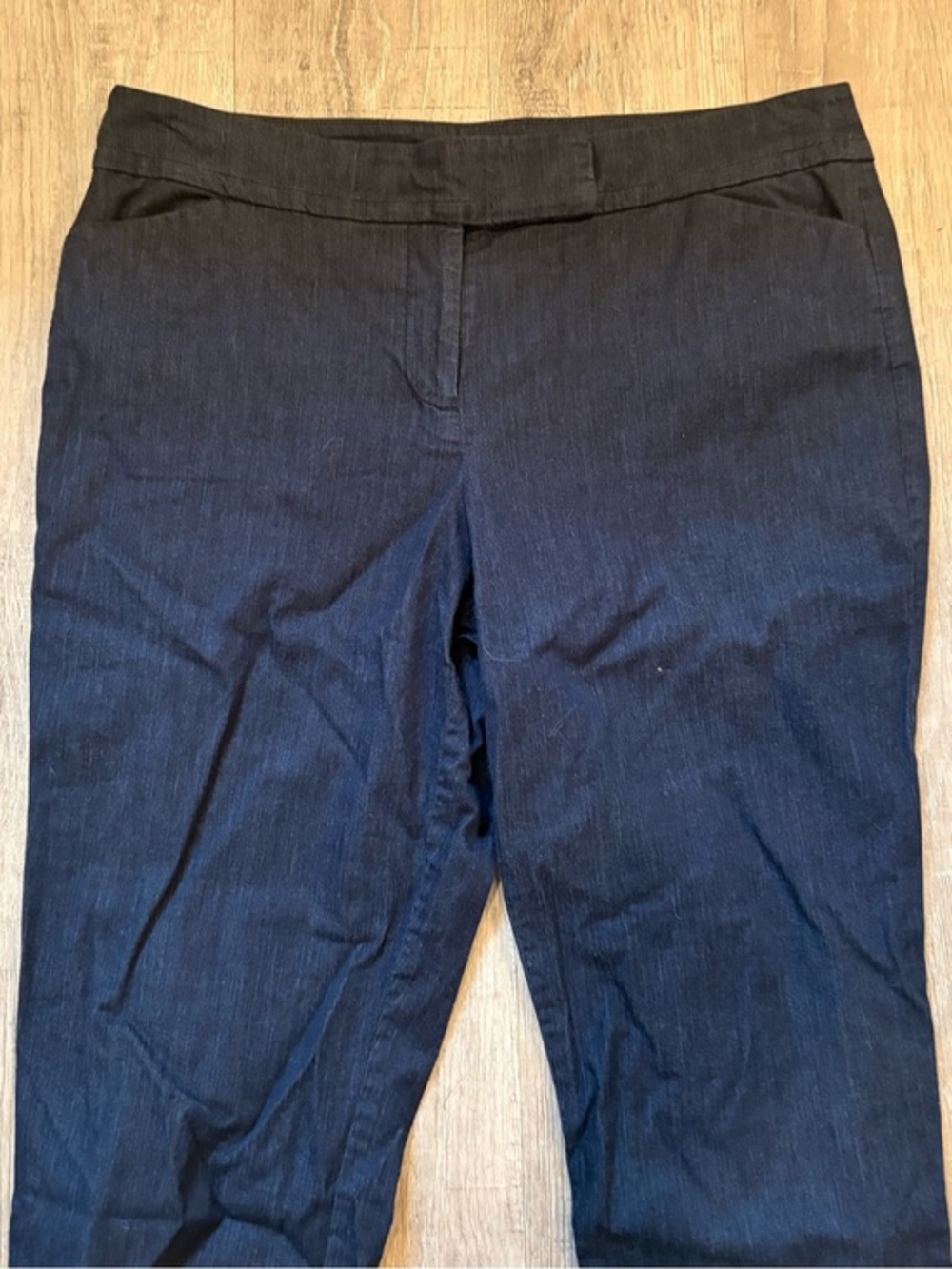 Ann Taylor Signature Dark Blue Stretch Denim Dress Cropped Pants 10